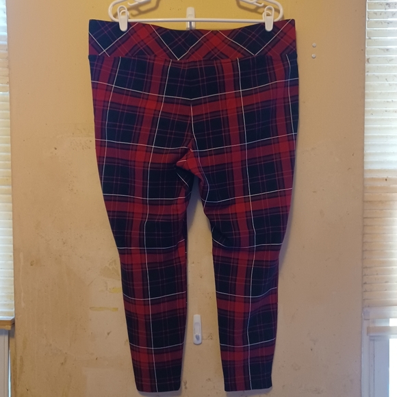 Torrid Pixie Ladies Pants - Picture 7 of 8